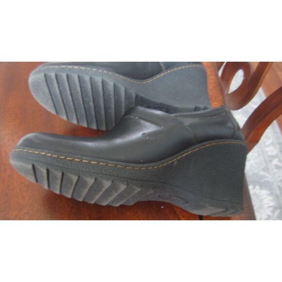 BOC Born Concept  Women’s 8 M Black Leather Mules Shoes 2" heel  Excellent Cond. - Picture 4 of 6